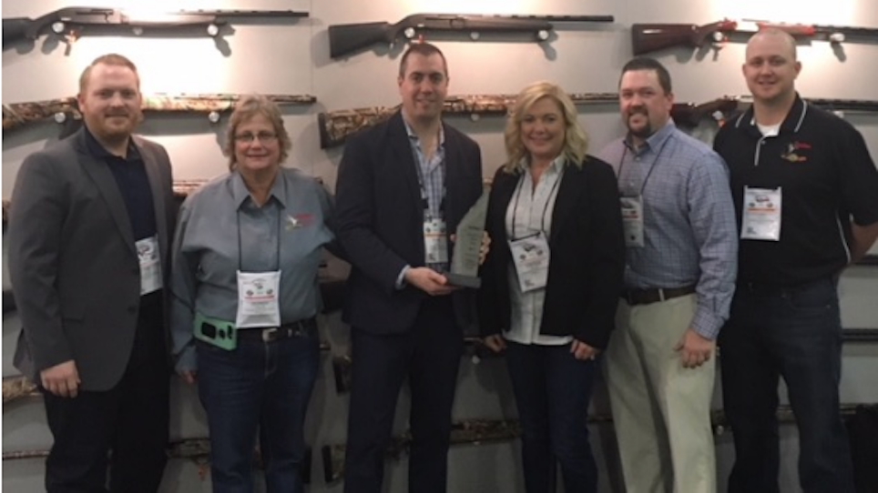 TriStar honors top retailer, distributor with awards