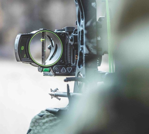 The Burris Oracle bowsight provides a precise distance measurement to your target, as well as a single aiming point.